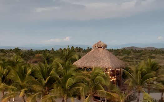 Restaurant  in Chacahua! Great opportunity!