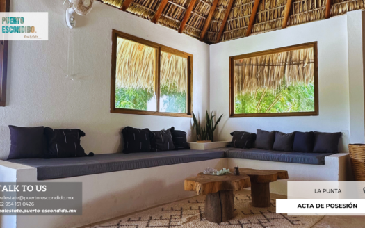 Casa Tropical en La Punta Zicatela