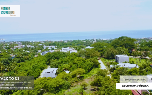 Amazing  Lot Near Zicatela Market