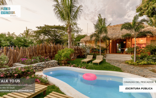 Tropical Home with Guest House