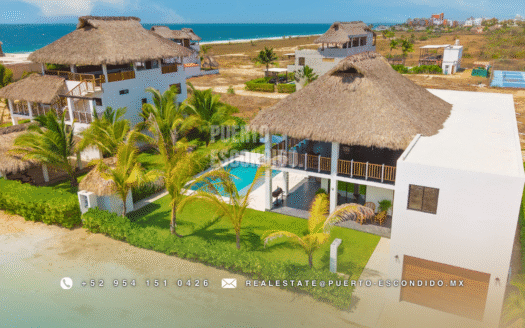 Elegante Casa Familiar Frente al Mar en Palmarito – Vendida