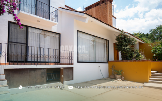 Light-Filled Garden Estate in San Felipe