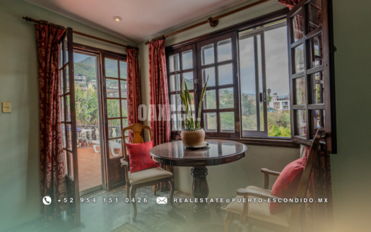 Elegant Five-Bedroom House in San Felipe